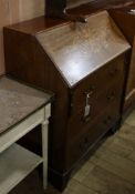 An Edwardian inlaid mahogany bureau W.78cm