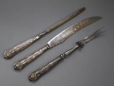 A modern three piece silver handled Queen's pattern carving set, Harrison Brothers?, Sheffield,