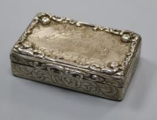 A Victorian engraved silver table snuff box, Cronin & Wheeler, Birmingham, circa 1850, no dale