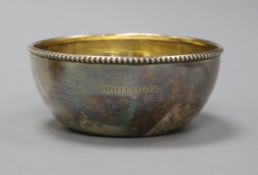 A sterling silver sugar bowl, with gilded interior, 10.6cm, 2 oz.