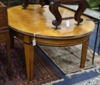 An oval Biedermeier style dining table W.183cm