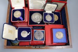 A Collection of 18 British Commemorative medals, see list below; All bronze unless otherwise stated,