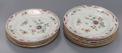 A set of twelve Chinese Qianlong period famille rose plates diameter 23cm