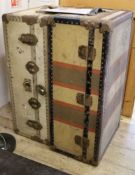 Two steamer trunks W.91cm