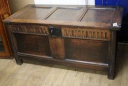 An 18th century oak coffer W.123cm