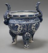 A Chinese blue and white porcelain censer height 20cm