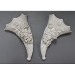 A pair of Victorian white glazed porcelain floral encrusted cornucopia wall pocketsex Congelow