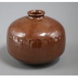 Helen Pincombe. A studio stoneware jar, ex Geoffrey Godden collection height 10cm