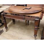 A Victorian extending dining table W.153cm