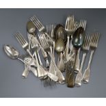 A 19th century silver twenty five piece harlequin part canteen of fiddle pattern cutlery, 45 oz.