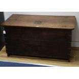 An oak blanket box W.107cm