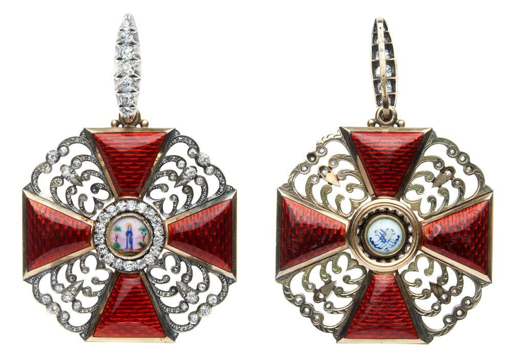 Cross. 2nd Class. Civil Division with Diamonds. Gold, diamonds, red enamel. Apparently unmarked.