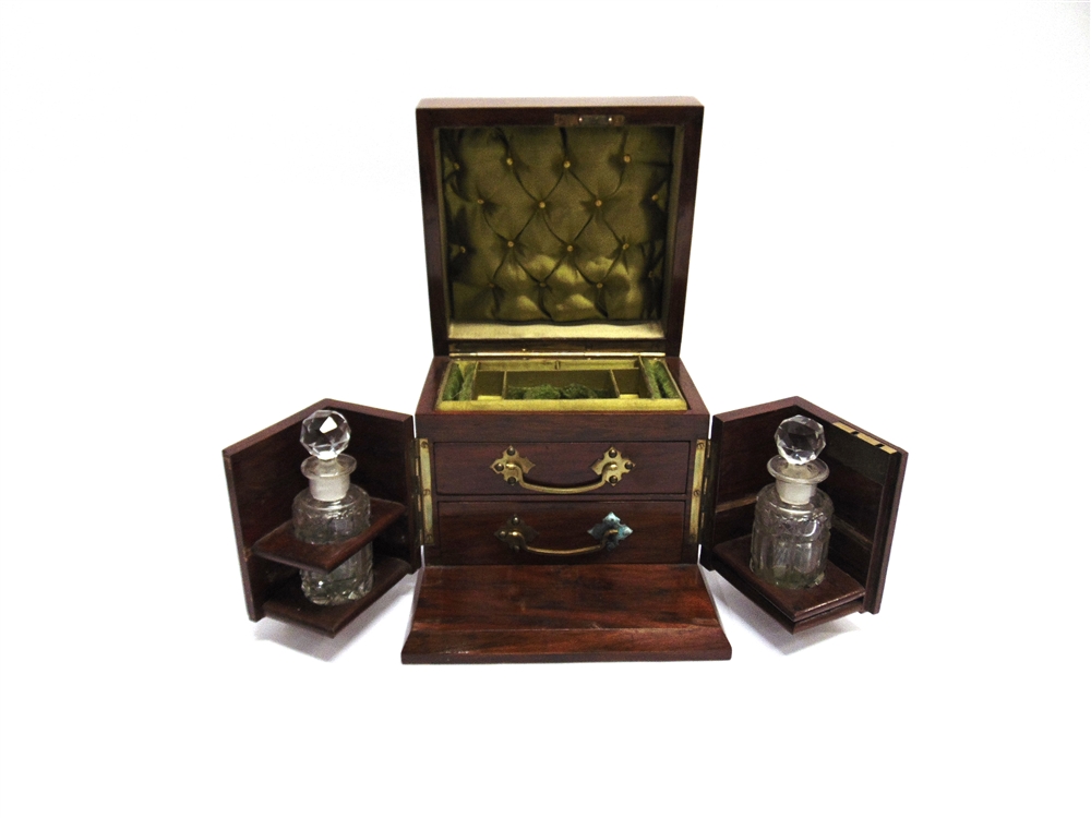 A VICTORIAN GENTLEMANS WALNUT TRAVELLING TOILETRY BOX the slightly domed top with inset carrying - Image 2 of 2