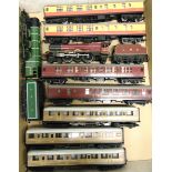 [OO GAUGE]. A MISCELLANEOUS COLLECTION comprising a Hornby L.N.E.R. Class A1/A3 4-6-2 tender