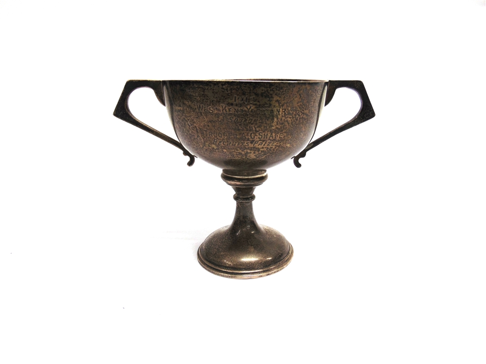 A TWO HANDLED TROPHY CUP by Charles Boyton & Son, London 1910, 13.5cm high, 300g (9.6 troy ozs)