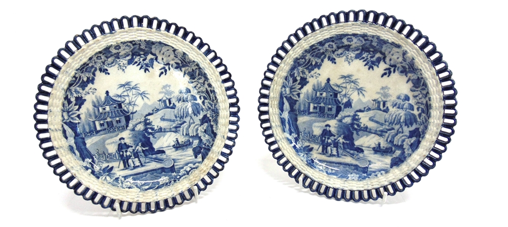 A PAIR OF DAVENPORT RIBBON PLATES transfer printed in the 'Chinoiserie High Bridge' pattern within