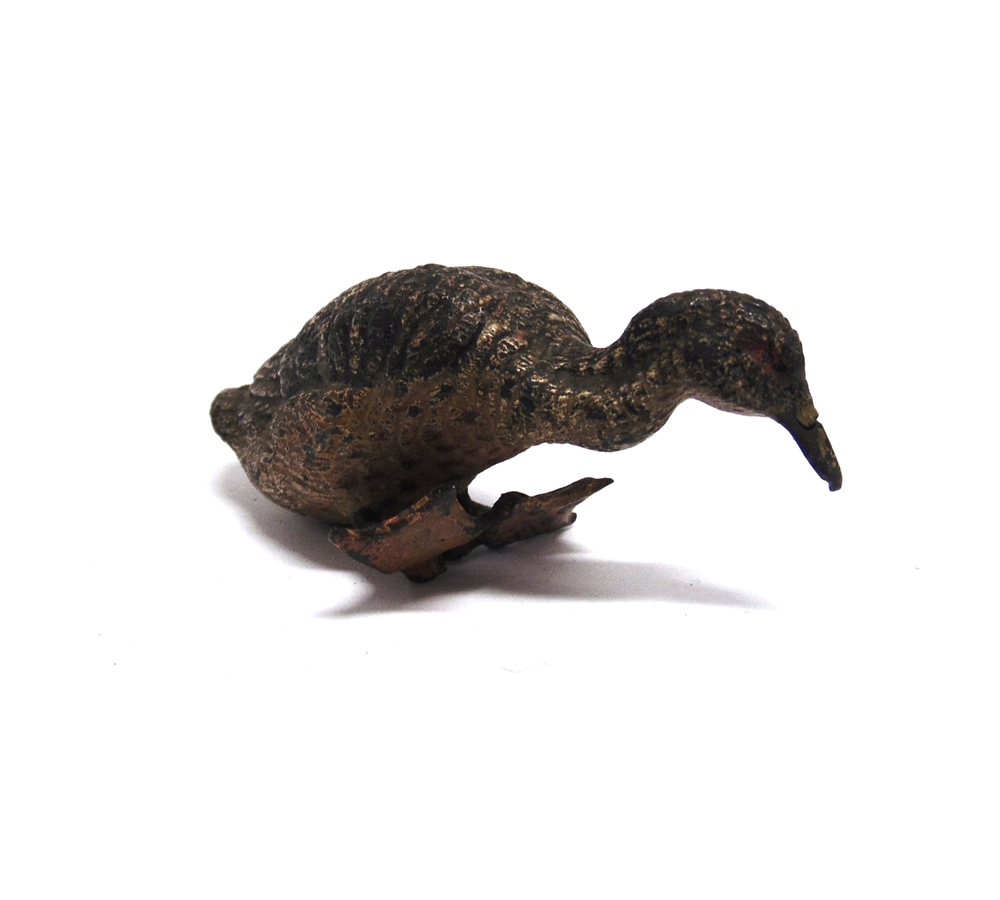 AN AUSTRIAN COLD PAINTED BRONZE FIGURE modelled as a duck, approx 7cm long