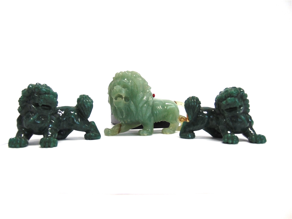 A CARVED JADE FIGURE OF A LION 12cm long, similar pair of Dogs of Fo, and a pendant - Image 2 of 4