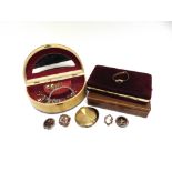 A SMALL COLLECTION OF COSTUME JEWELLERY including a powder compact with an applied Naval Crown