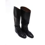 A PAIR OF LADY'S BLACK LEATGHER RIDING BOOTS size 51/2