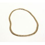 A 9 CARAT GOLD CHAIN of flat links, 41cm long, 28g gross