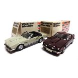 [WHITE METAL]. TWO 1/43 SCALE WESTERN MODELS CARS comprising a No.WP109X, 1982 Aston Martin V8