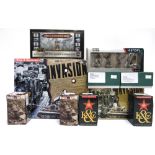 ASSORTED 54MM SECOND WORLD WAR SOLDIERS & ACCESSORIES comprising a King & Country Vickers Mk VI B