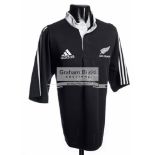 Jonah Lomu signed New Zealand All Blacks replica jersey,