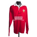 Wales retro rugby jersey signed by Gareth Edwards, J P R Williams, Barry John,