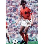 Johann Cruyff signed colour photograph, 16 by 12in.