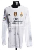Real Madrid replica home jersey double-signed by the Brazilian and Portuguese Ronaldos,