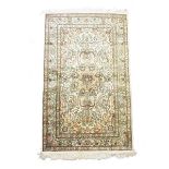 A fine silk rug. 150 cm x 92 cm.