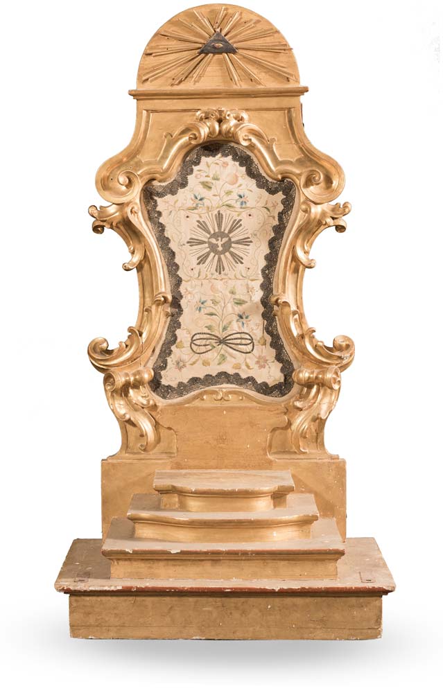 Piccolo altare da ostensorio in legno intagliato e dorato, Italia, XIX sec.