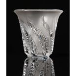 R. Lalique, “Lobelia” Vaso in cristallo, Anni ‘70.