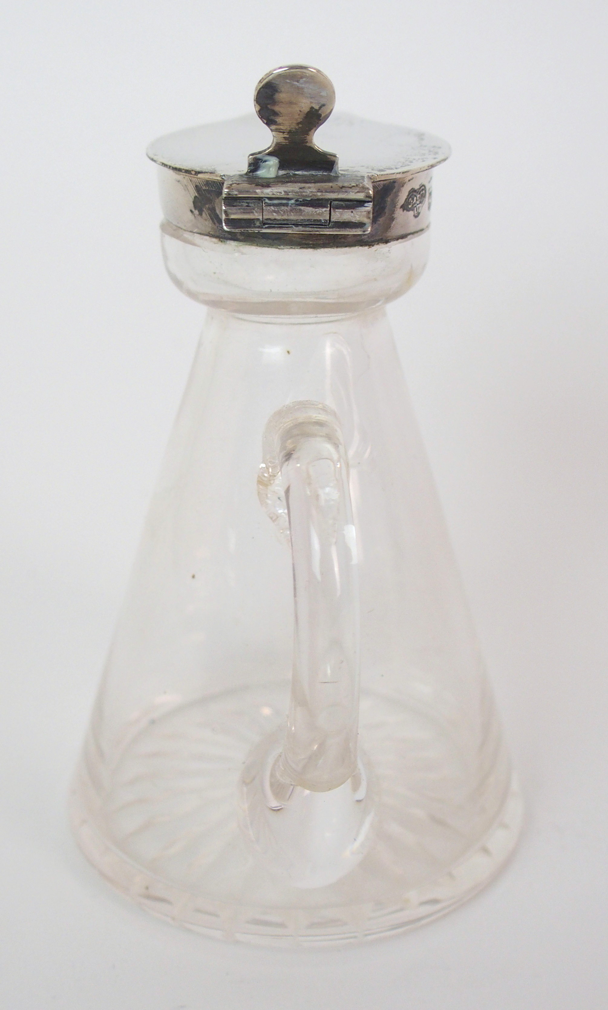 A silver topped whisky noggin by Goldsmiths and Silversmiths Co. Limited, London 1915, of conical - Image 4 of 7