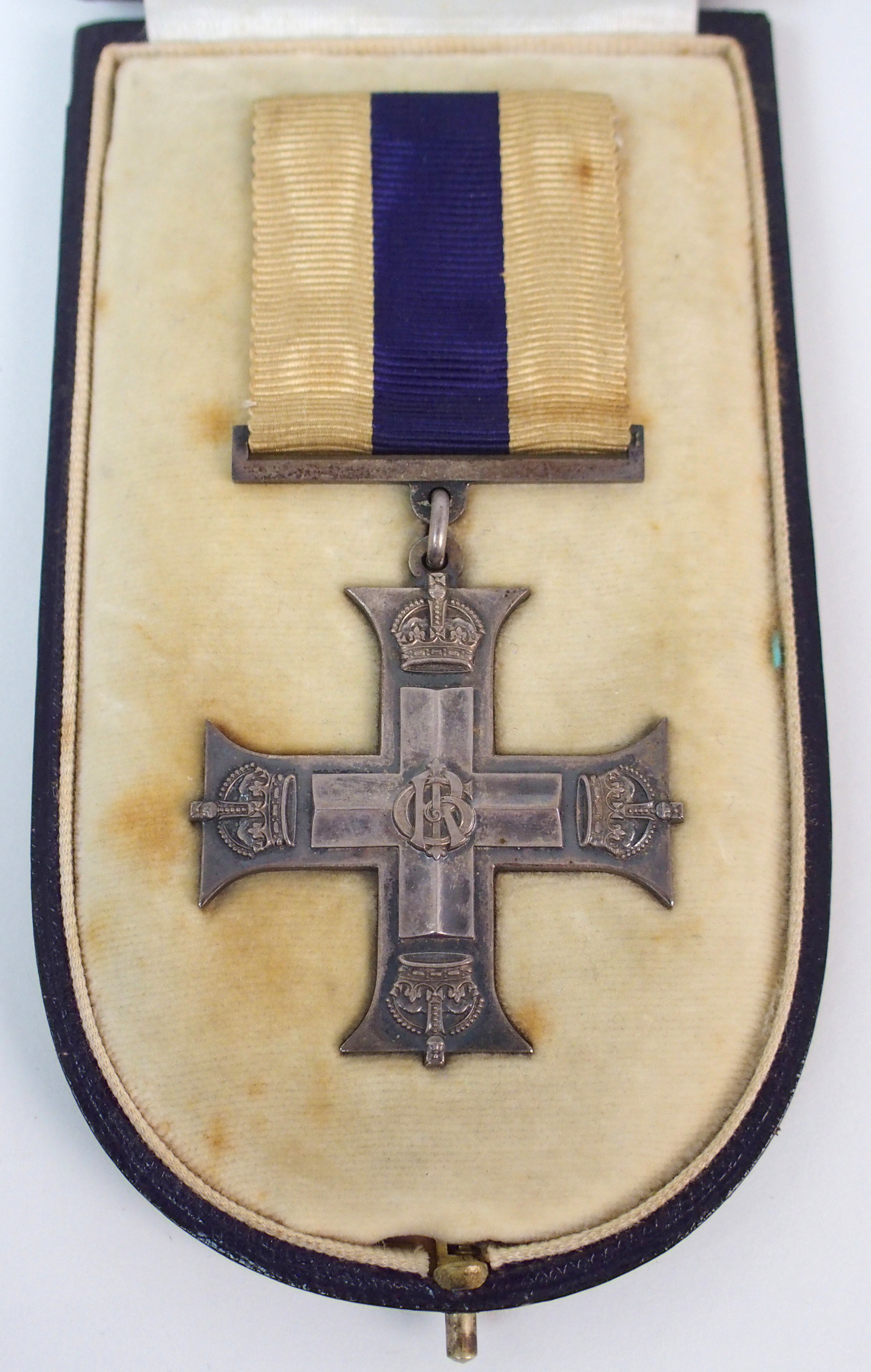 A Military Cross, George V unnamed as issued, in case of issue
