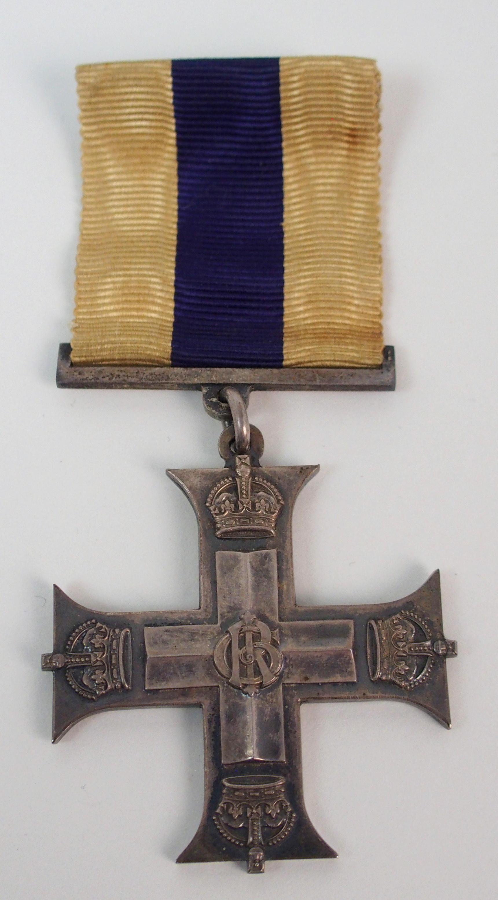 A Military Cross, George V unnamed as issued, in case of issue - Image 4 of 7