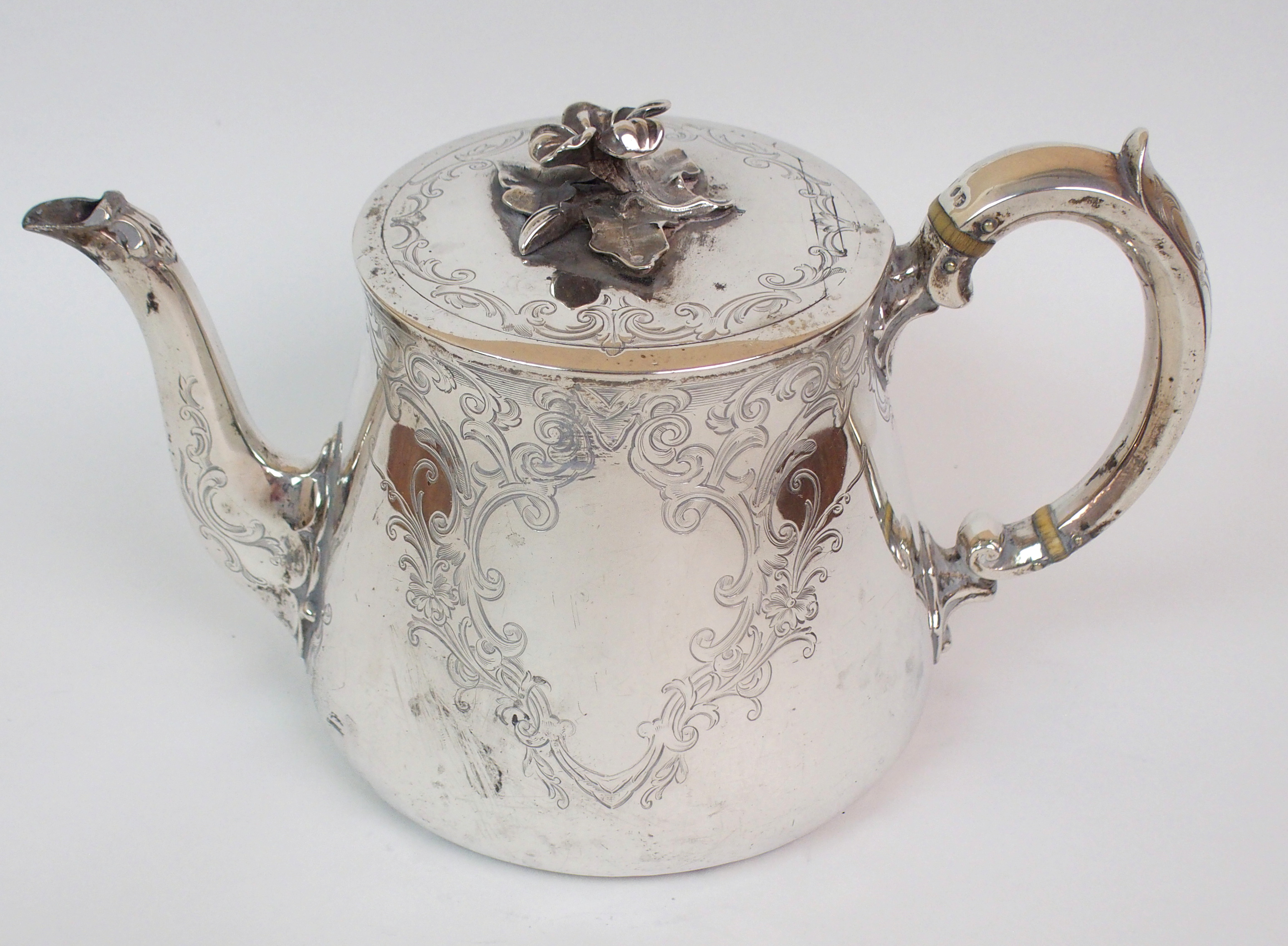 OF MILITARY INTEREST - A VICTORIAN TEAPOT WITH MATCHING HOT WATER POT by John Wilmin Figg, London - Image 9 of 10