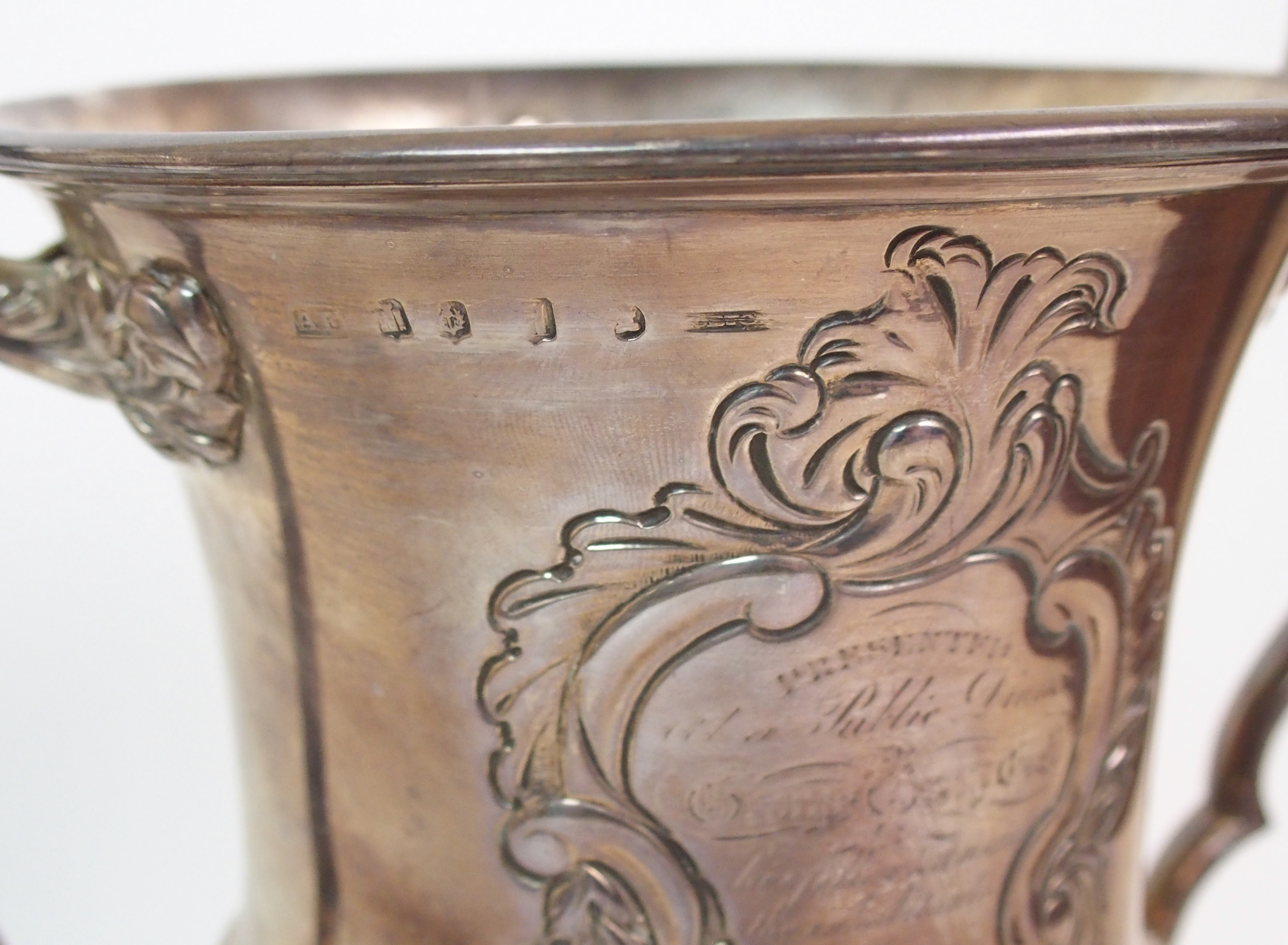 A LATE GEORGE III SILVER TROPHY CUP possibly by Alexander Edmondstoun III, Edinburgh 1817, of - Image 3 of 10