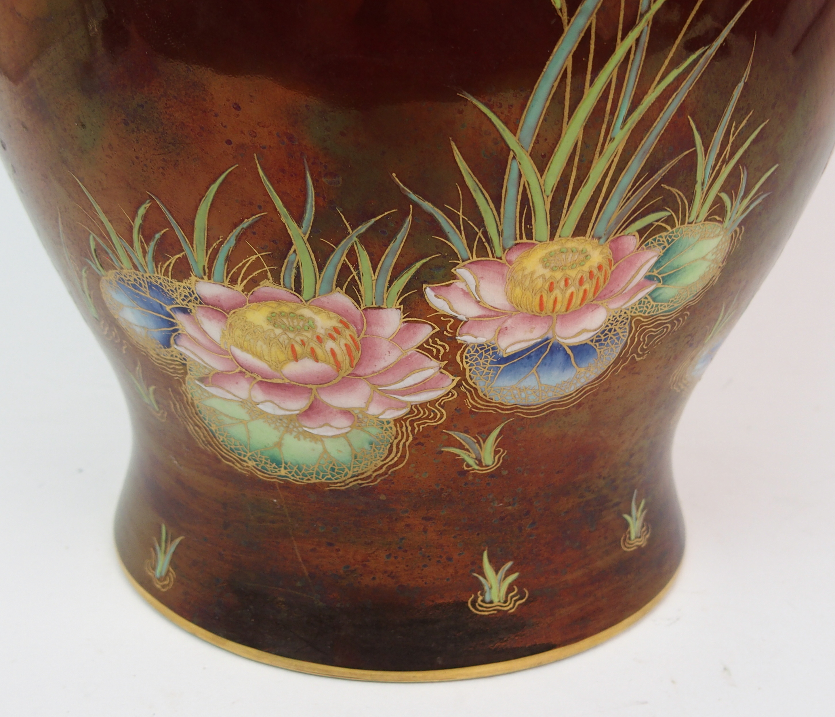 A CARLTON WARE ROUGUE ROYALE JAR AND COVER the body decorated with bullrushes, waterlilies and - Image 2 of 12