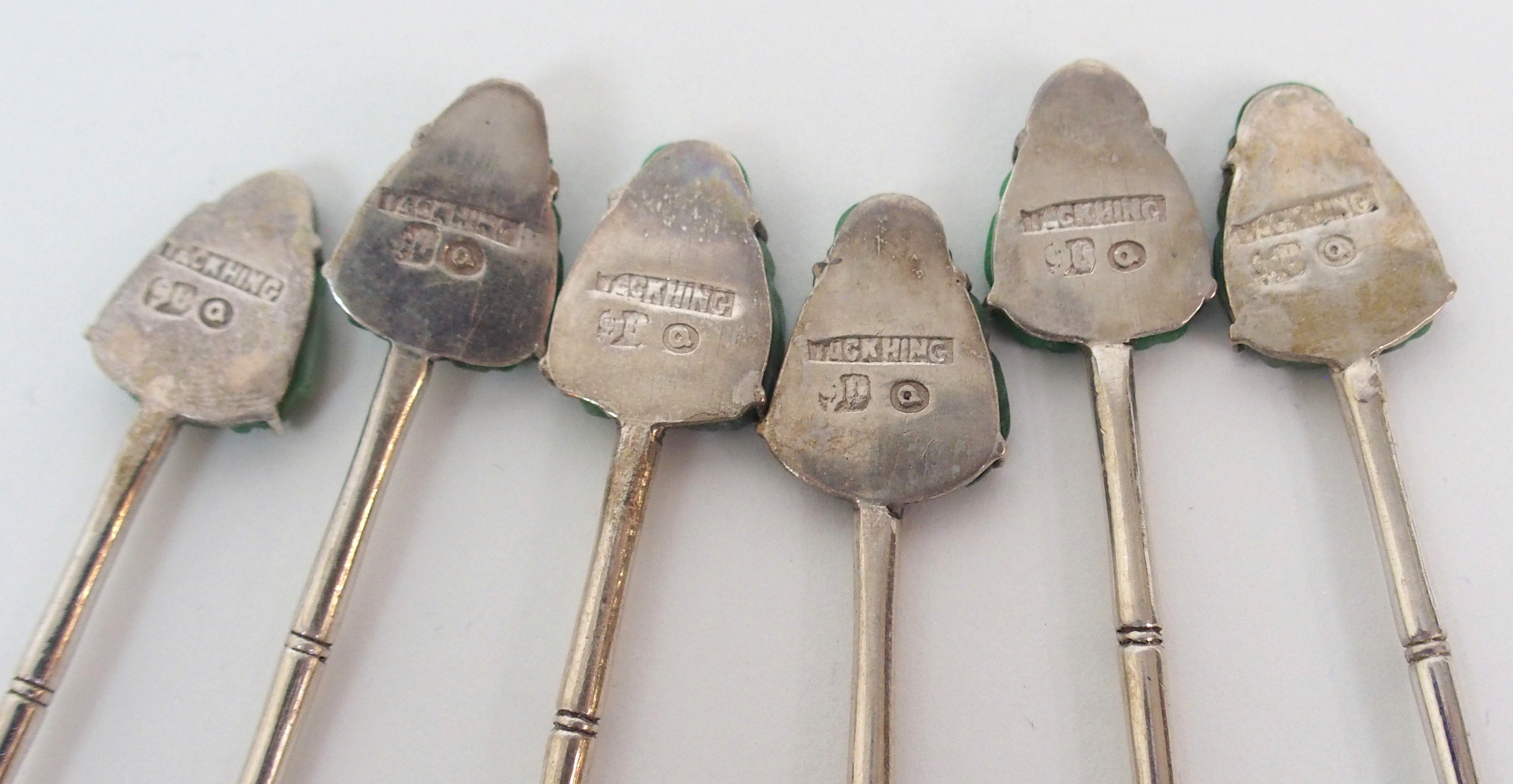 A SET OF SIX CHINESE SILVER TEASPOONS each set with a hardstone carving of Buddha, stamped Tack - Image 7 of 7