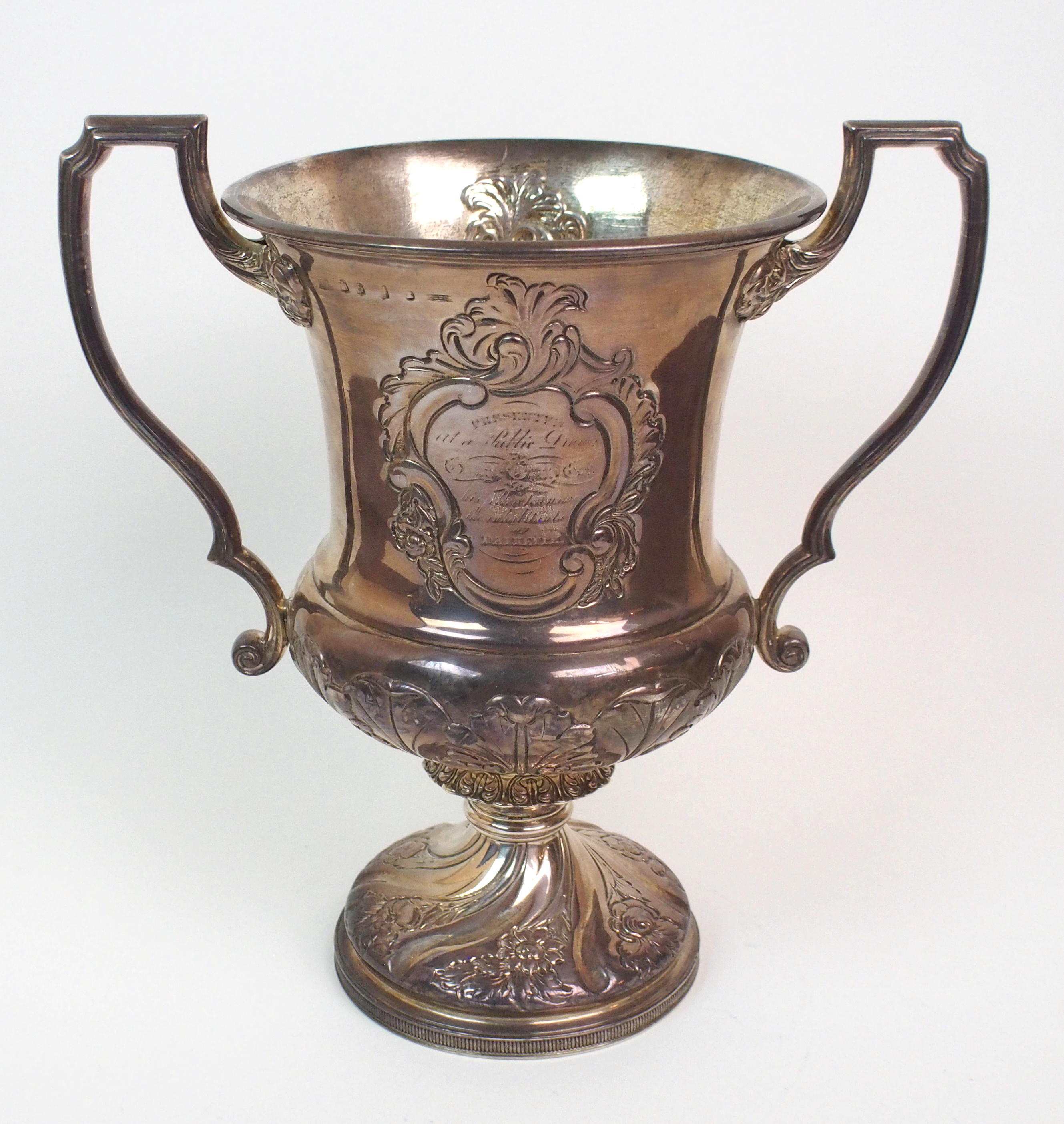 A LATE GEORGE III SILVER TROPHY CUP possibly by Alexander Edmondstoun III, Edinburgh 1817, of