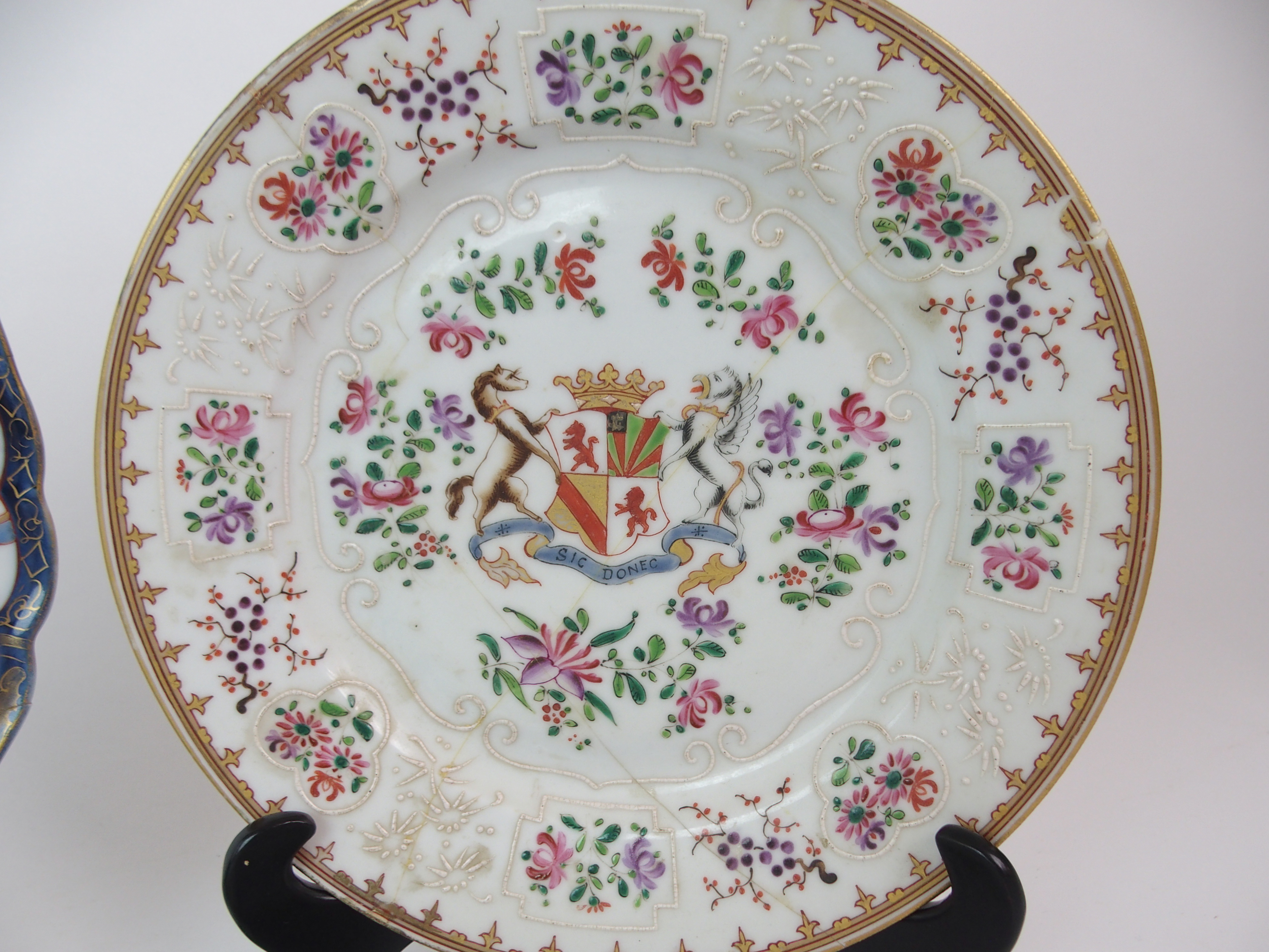 THREE CHINESE EXPORT ARMORIAL PLATES each showing a coat of arms for Howard, Crawford and Egerton, a - Image 4 of 10