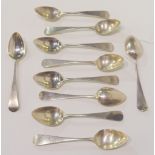 A set of ten silver teaspoons, London 1814, 206gms