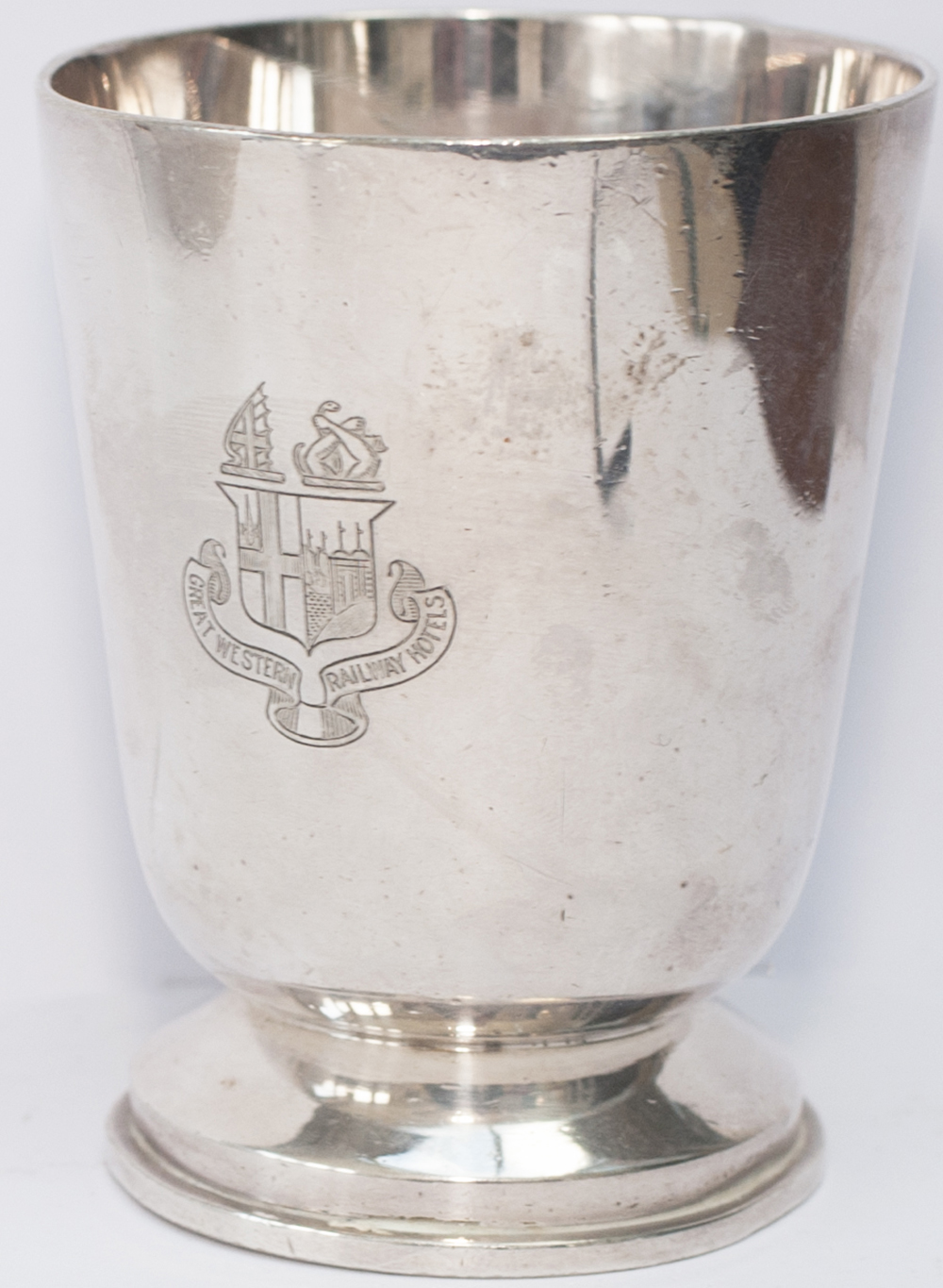 GWR silverplate half pint tankard with large GWR CoA and Great Western Railways in scroll to the