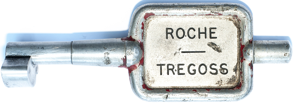 GWR/BR-W Tyers No9 single line aluminium key token ROCHE - TREGOSS, configuration A. In good