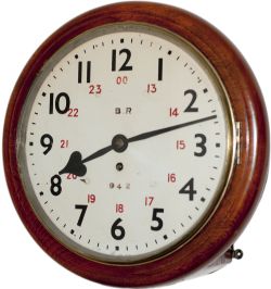 Great Eastern Railway 12 inch teak cased English fusee railway clock supplied to the railway circa