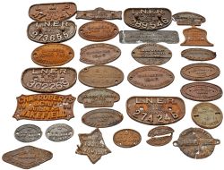 A selection of 29 wagonplates to include: LNER D plates, Chas Roberts, Cravens, Butterley, etc.