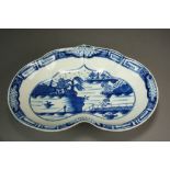 A Caughley heart-shaped dessert dish painted in the Weir pattern within an associated border,