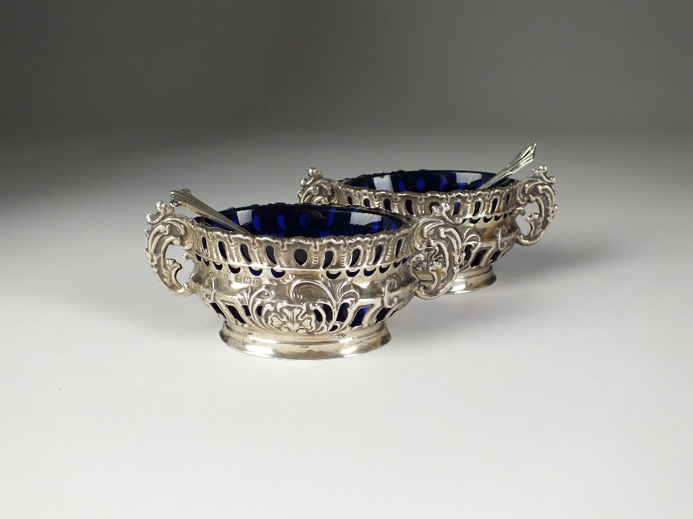 A pair of silver salts, Sydney & Co, Birmingham 1911,